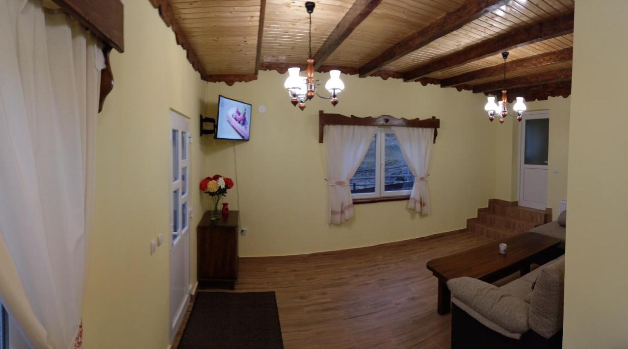 Casa Caprioara Villa Fundáta Kültér fotó